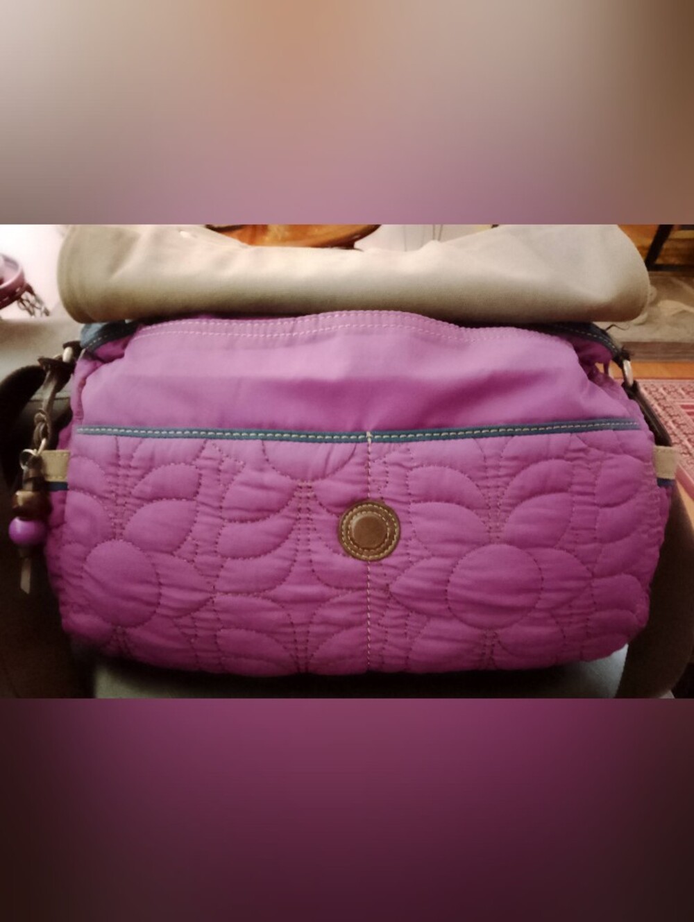 Fossil Quilted Messenger Bag - Picture 9 of 10